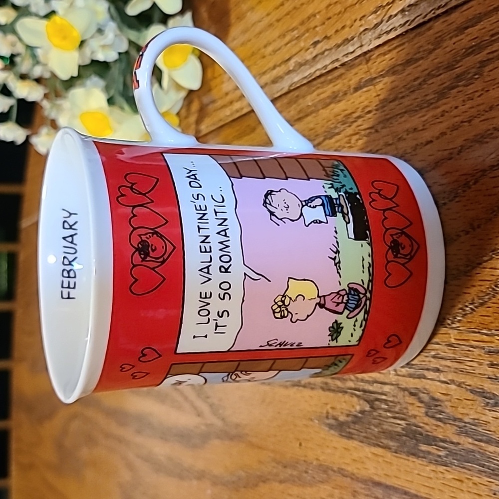 Danbury Mint Peanuts Porcelain Calendar Mug - February